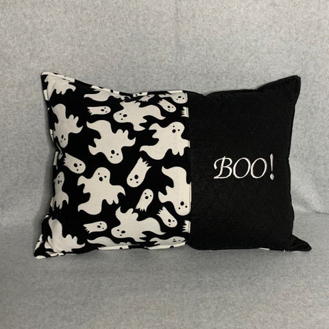 "BOO" PILLOW  (Ghosts glow in the dark)